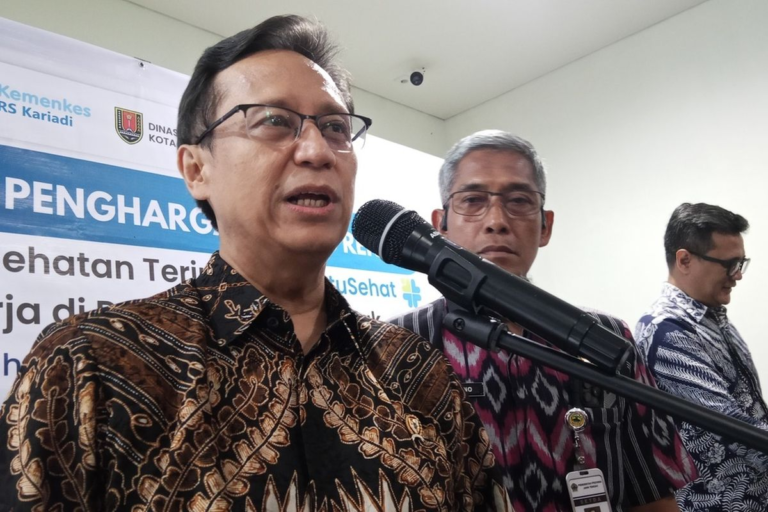 Prabowo Panggil Budi Gunadi, Luhut, dan Chatib Basri ke Istana